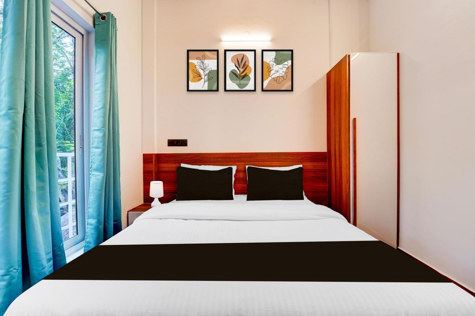 Super Hotel O Gandhi Nagar Near South Railway Backgate Kochi Exterior photo